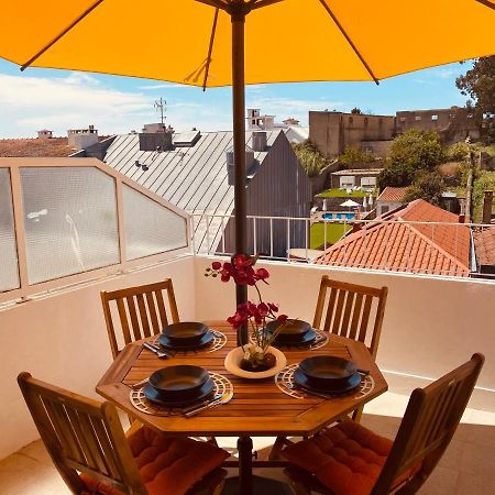 Apartamento Com Patio Na Rua Principal Da Cidade بورتو المظهر الخارجي الصورة